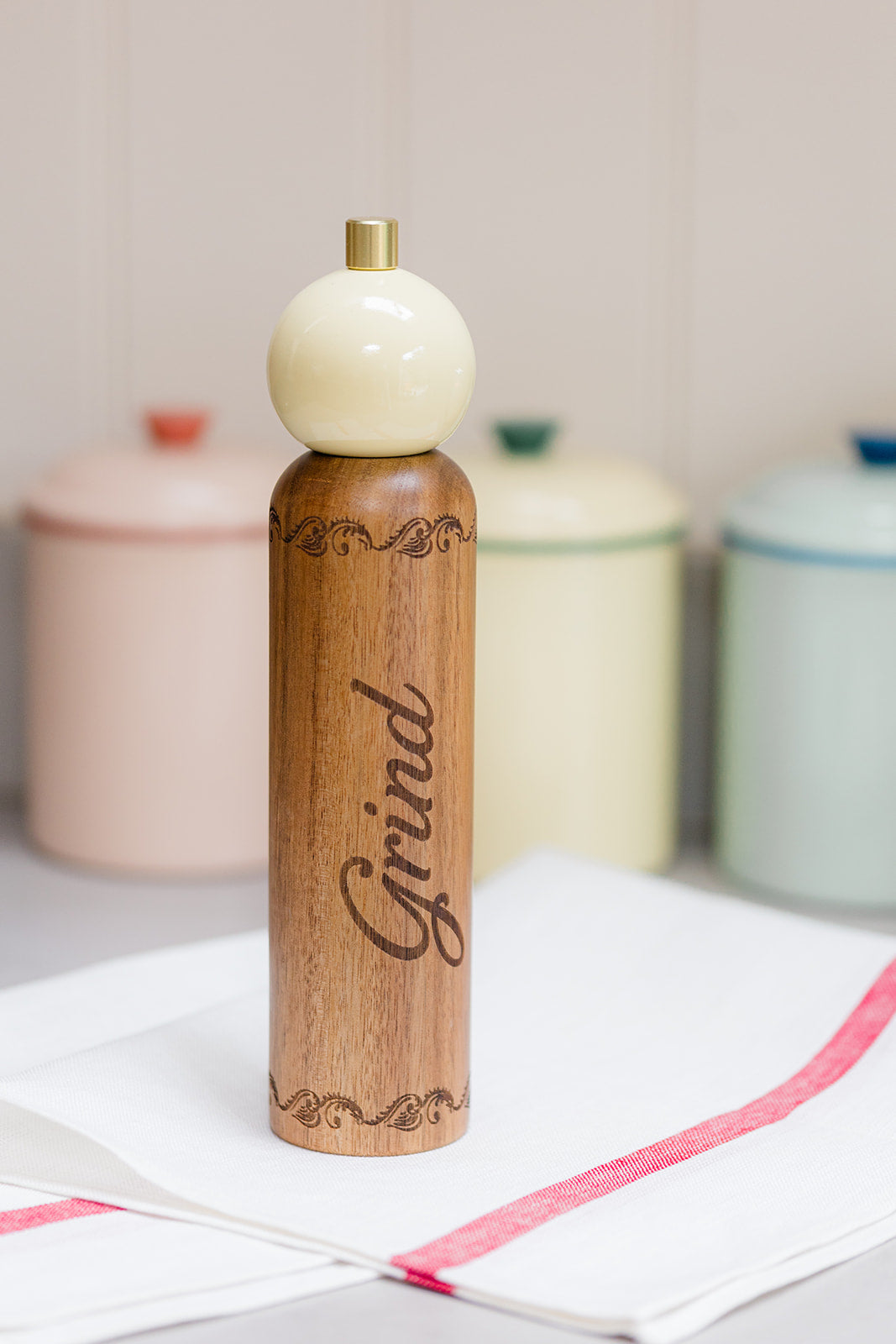 Yvonne Ellen Pepper Grinder