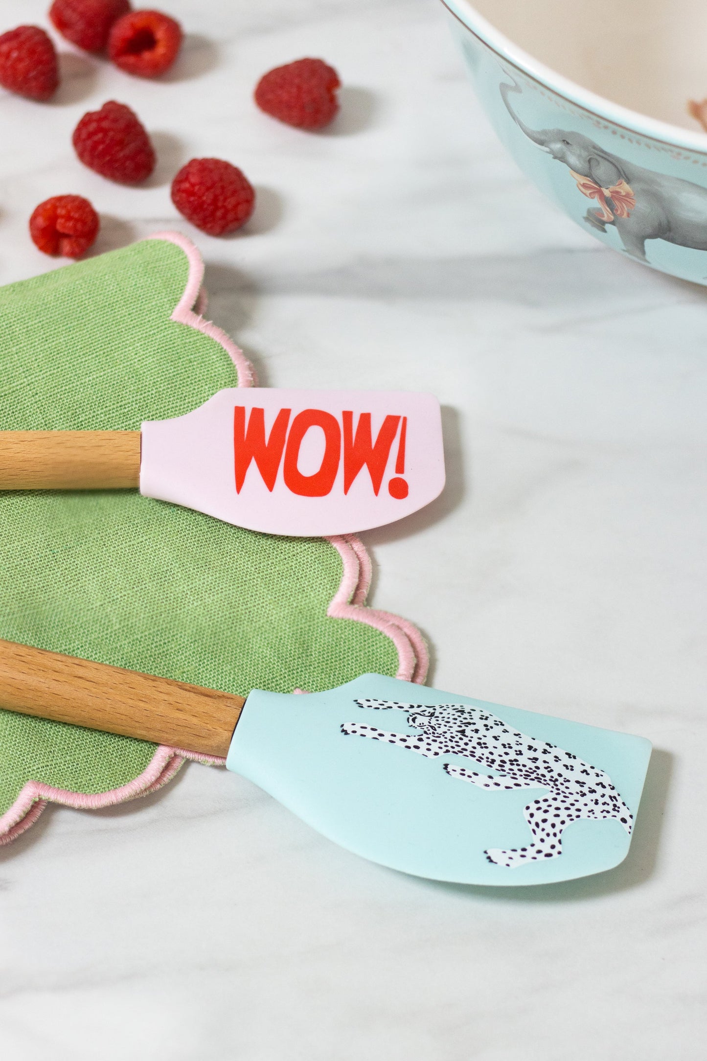 Yvonne Ellen Cheetah/WOW Spatulas (Set of 2)