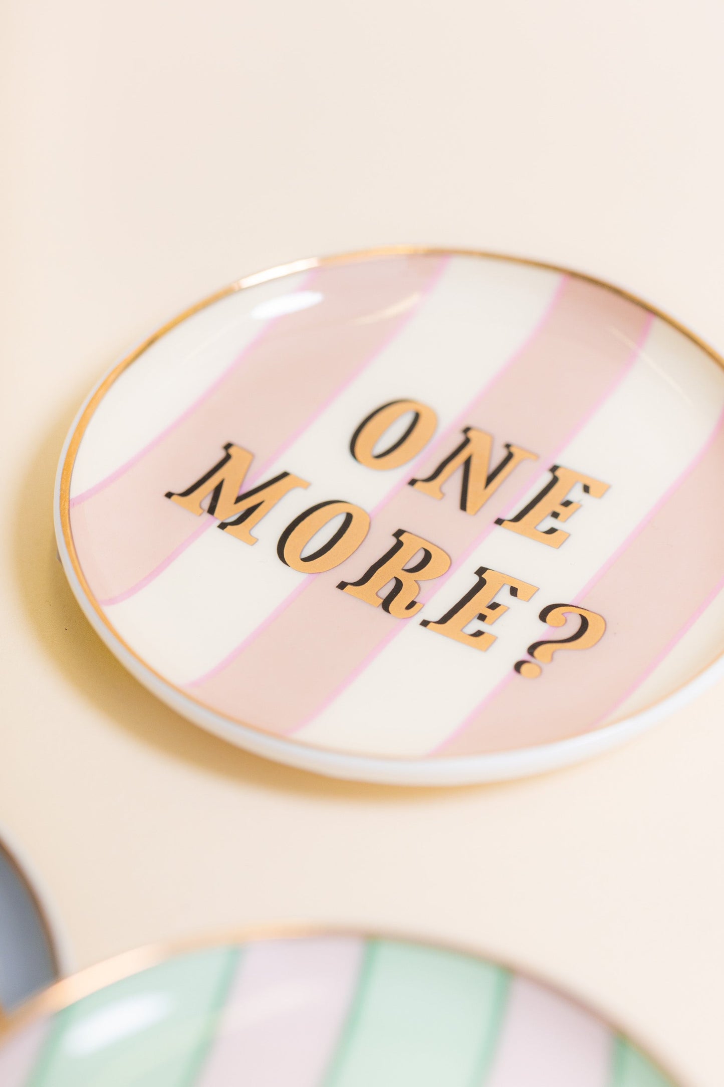 Yvonne Ellen Slogan Coaster (Set of 4)