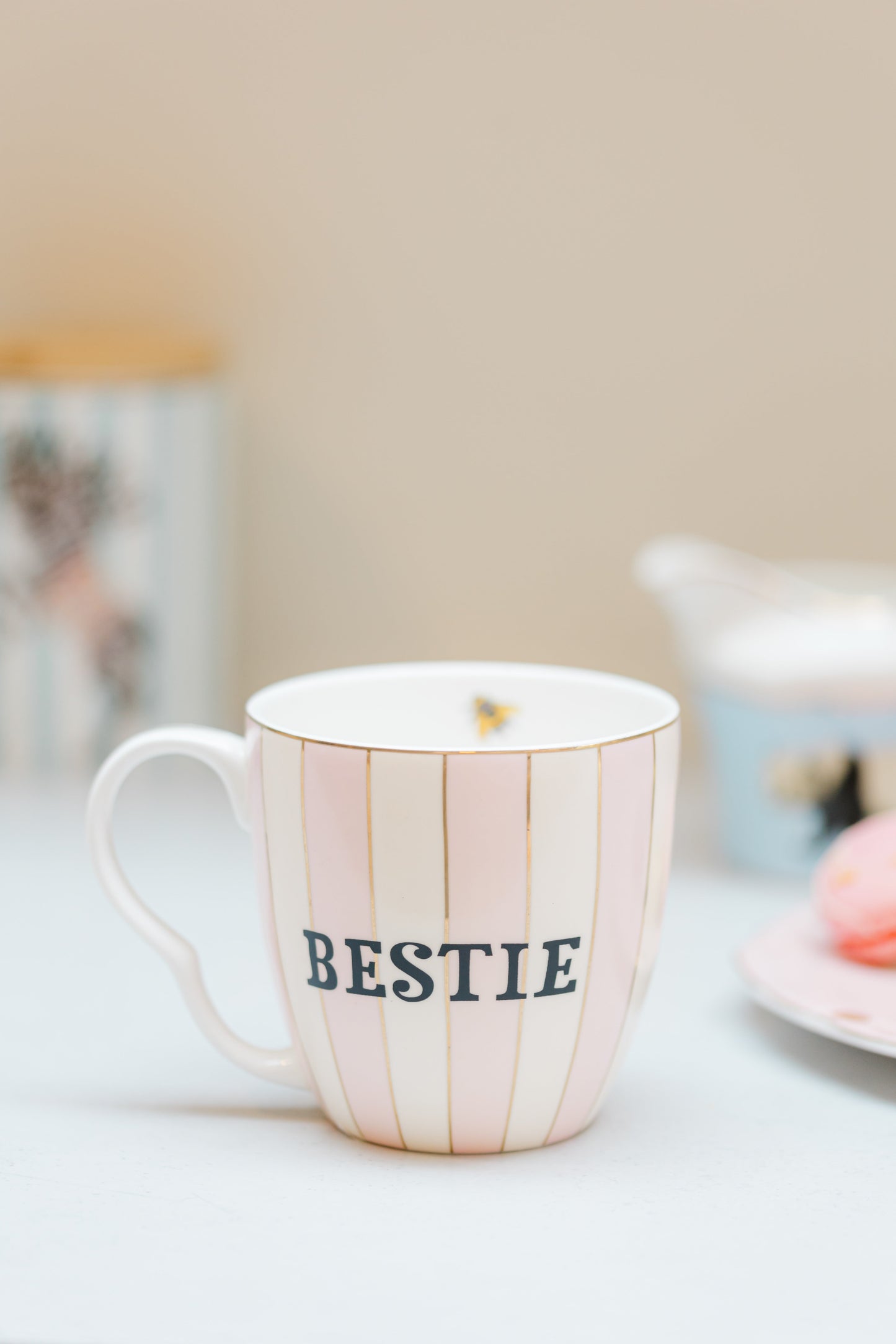 Yvonne Ellen Bestie Mug (Large)