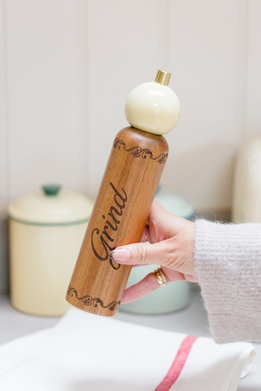 Yvonne Ellen Pepper Grinder