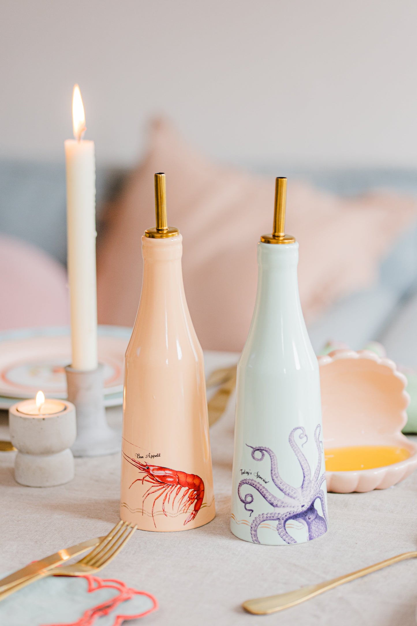 Yvonne Ellen Ceramic Oil and Vinegar Set