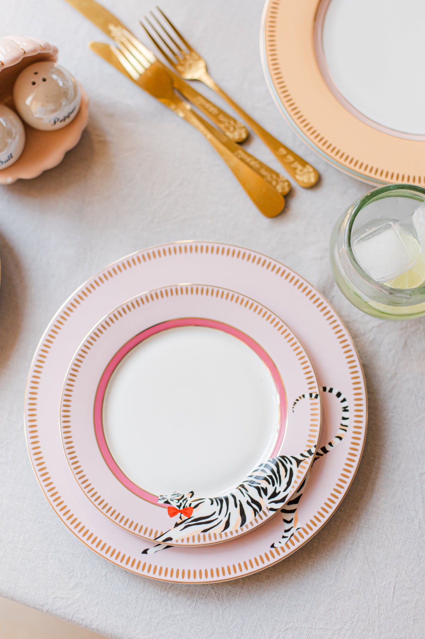 Yvonne Ellen Animal Side Plates 20cm (Set of 4)