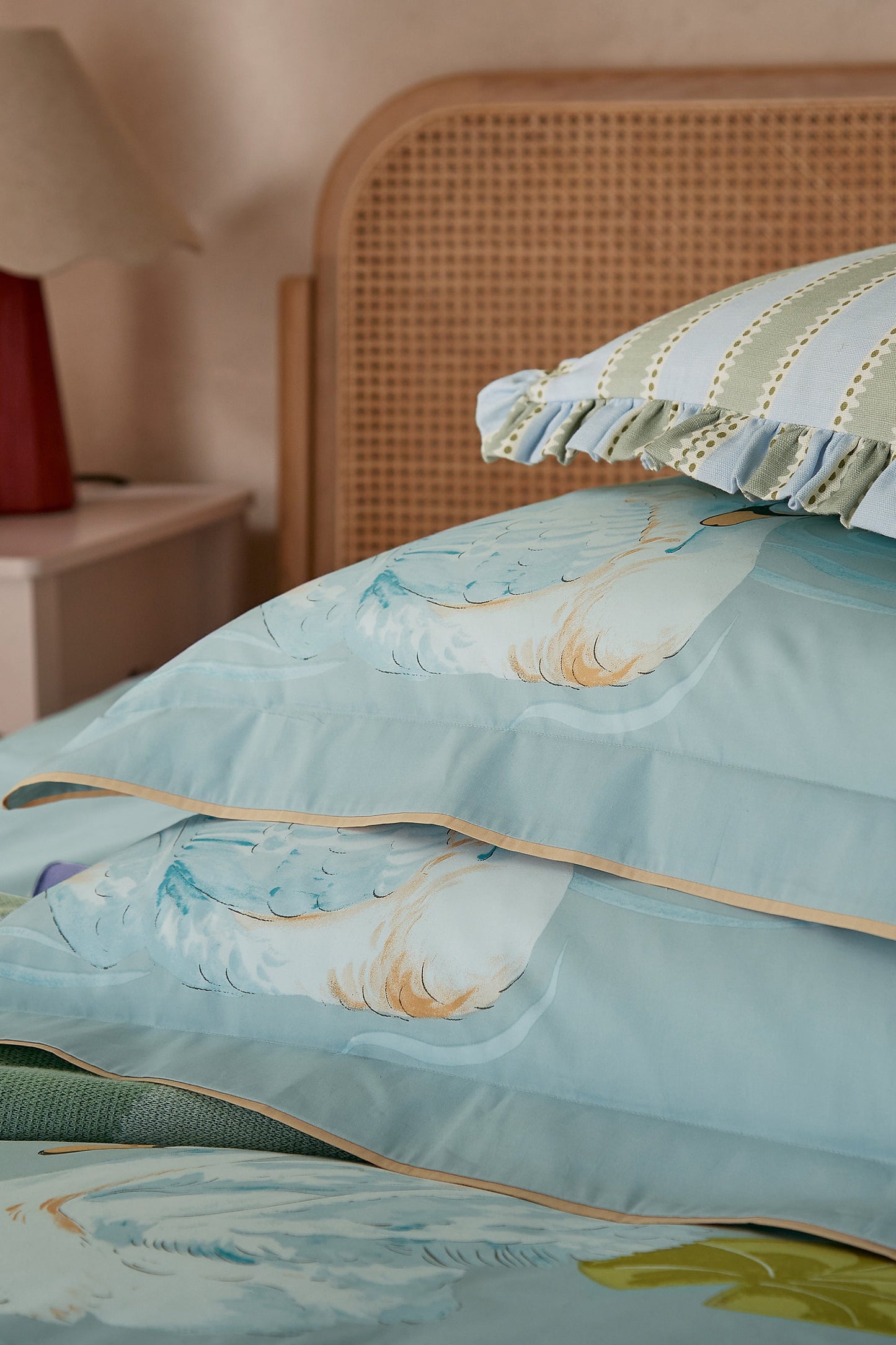 Yvonne Ellen Sister Swans Duvet Set