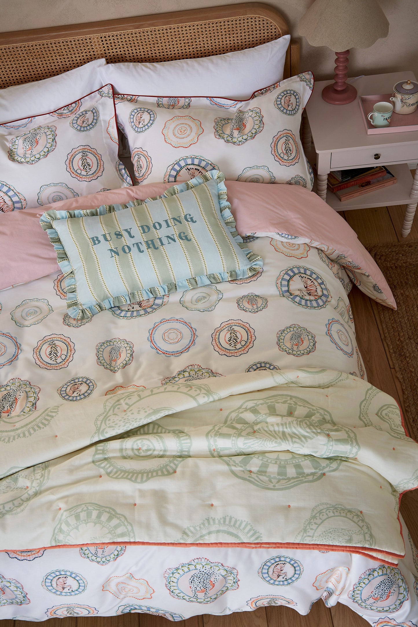 Yvonne Ellen Vintage Plates Duvet Set